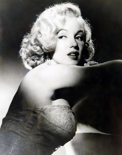 Laszlo Willinger "Glamour Shot"