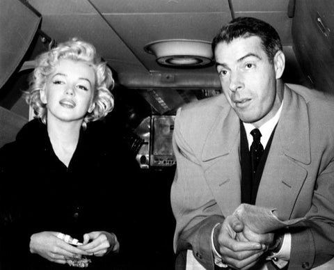 Kashio Aoiki "02" from the "Honeymoon Series (Marilyn Monroe and Joe DiMaggio)